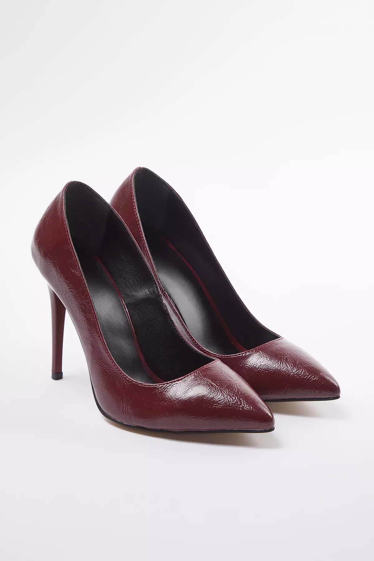 Claret Red Thin Heeled Pointed Toe Stiletto - Takaw25To00024