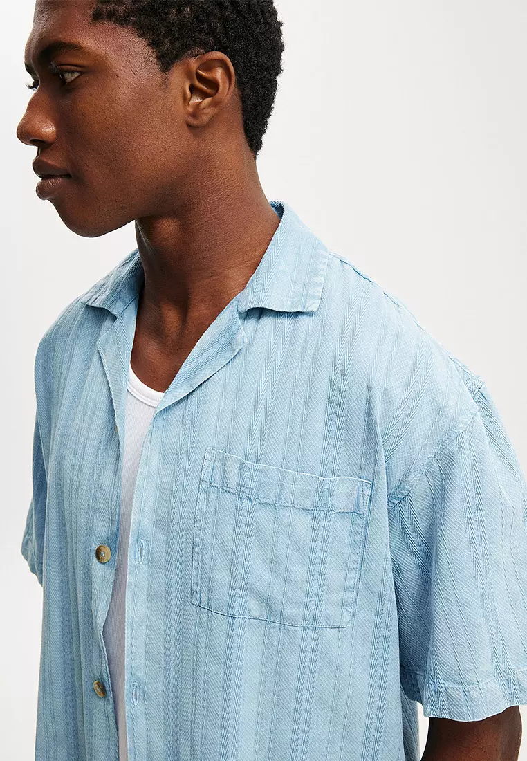 Washed Box Fit Short Sleeve Shirt