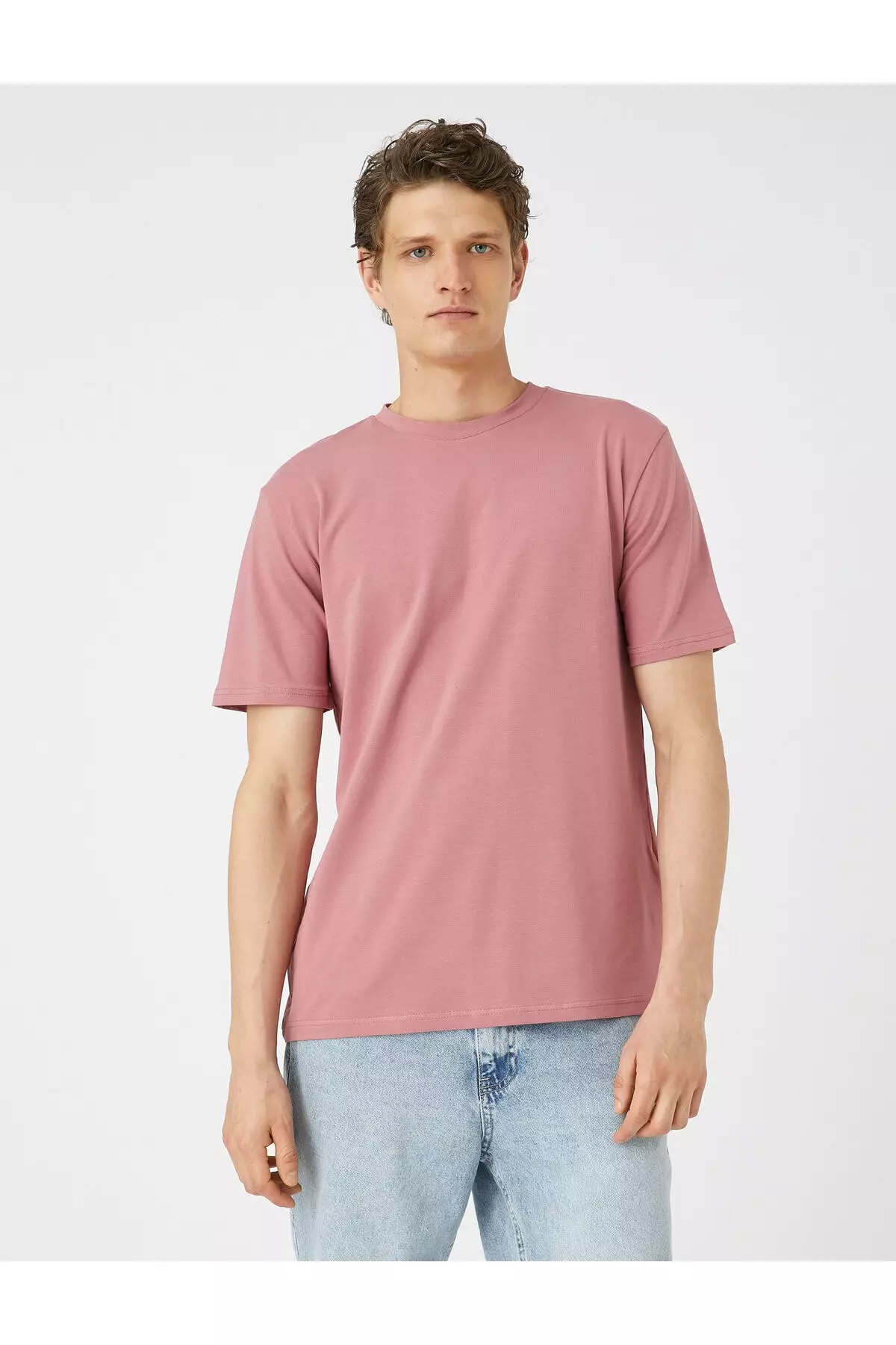 Buy Hollister T-Shirts For Men 2024 Online on ZALORA Singapore