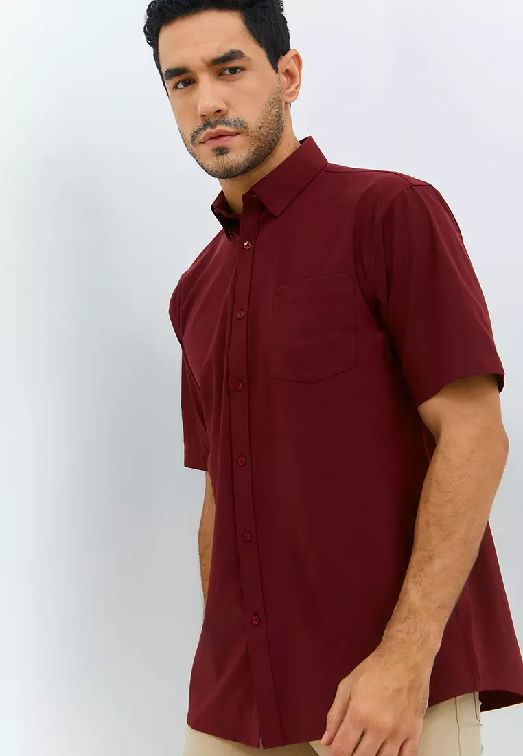 Jobb Minneapolis Kemeja Pria Lengan Pendek Regular Fit Maroon Colour Maroon