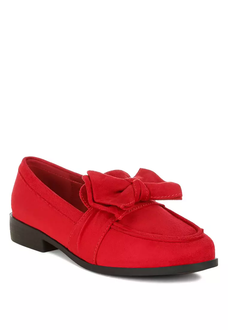 Bow Accent Heeled Loafers in Red