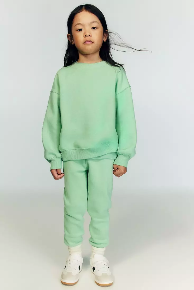 Buy H&M Oversized crewneck sweatshirt 2024 Online ZALORA Philippines