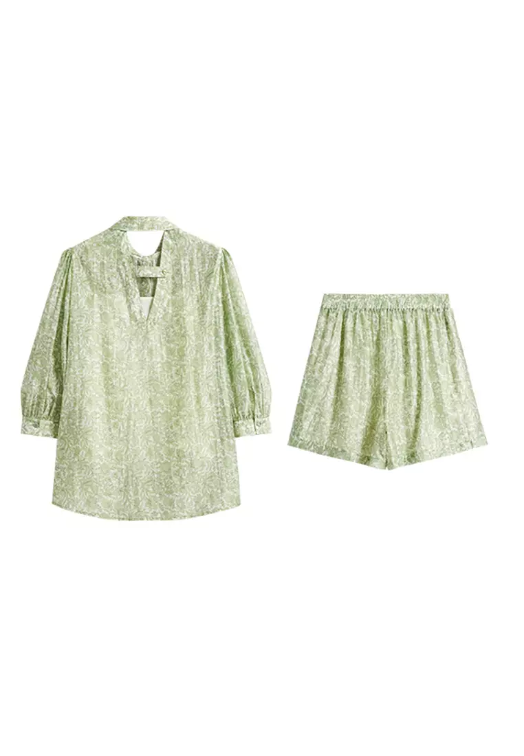 Floral Design Summer Blouse and Mini Skirt Set