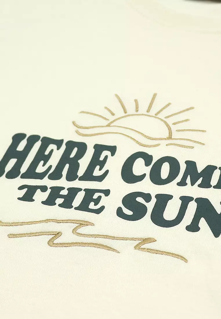 Men's Graphic T-Shirt "Here Comes The Sun"