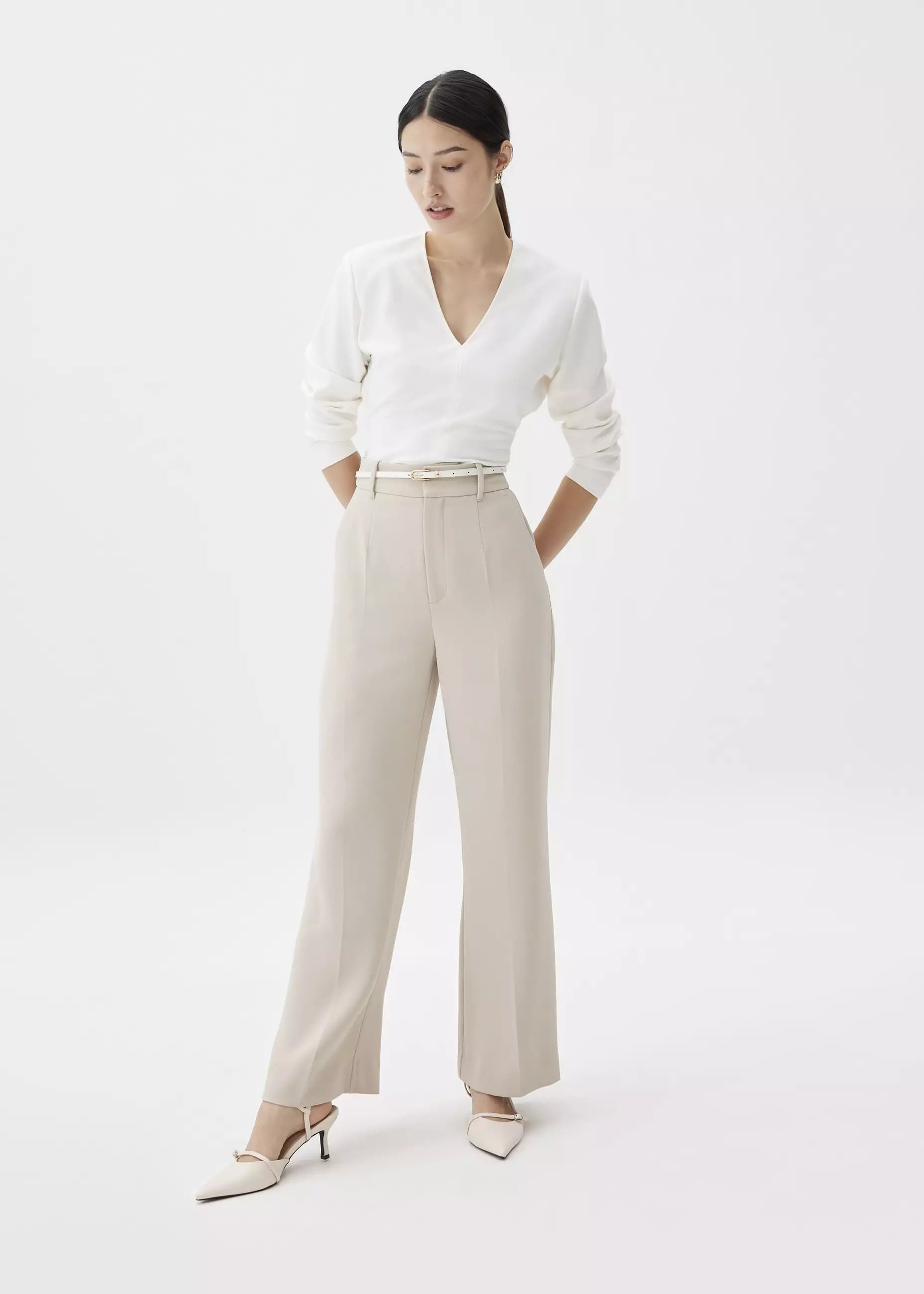 Atasan Wanita - Moon Shoulder Padded V-neck Top