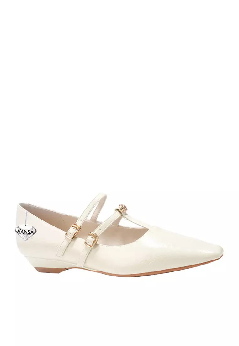 Discount on Twenty Eight Shoes  shoes - SKU: VANSA T-Strap Buckle Flat Wedges VSW-F-3189-3