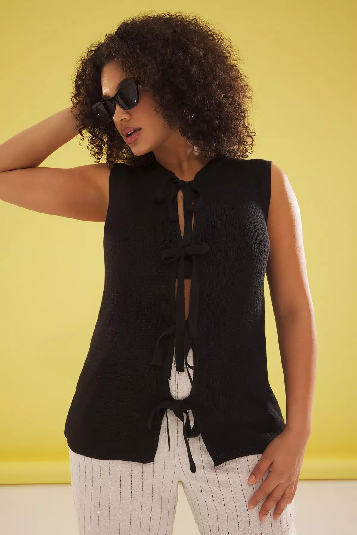 Plus Size Bows Detail Knitted Blouse