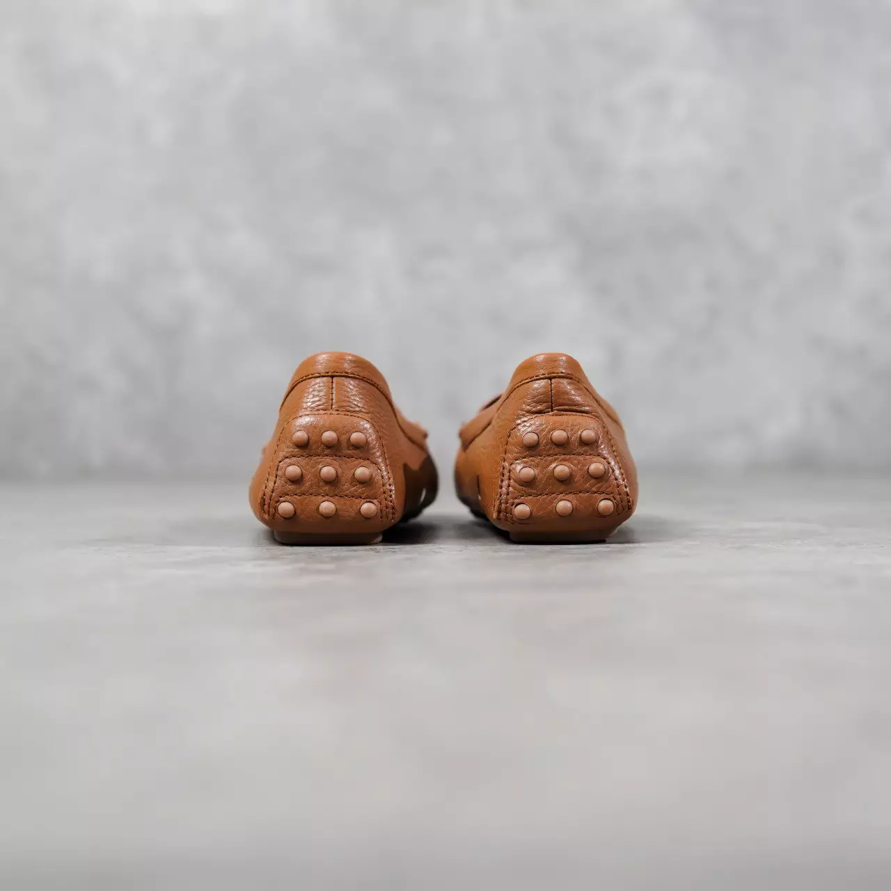 Sepatu TORY BURCH EVERLY DRIVER DOT CAMEL LEATHER LOAFER 100% ORIGINAL