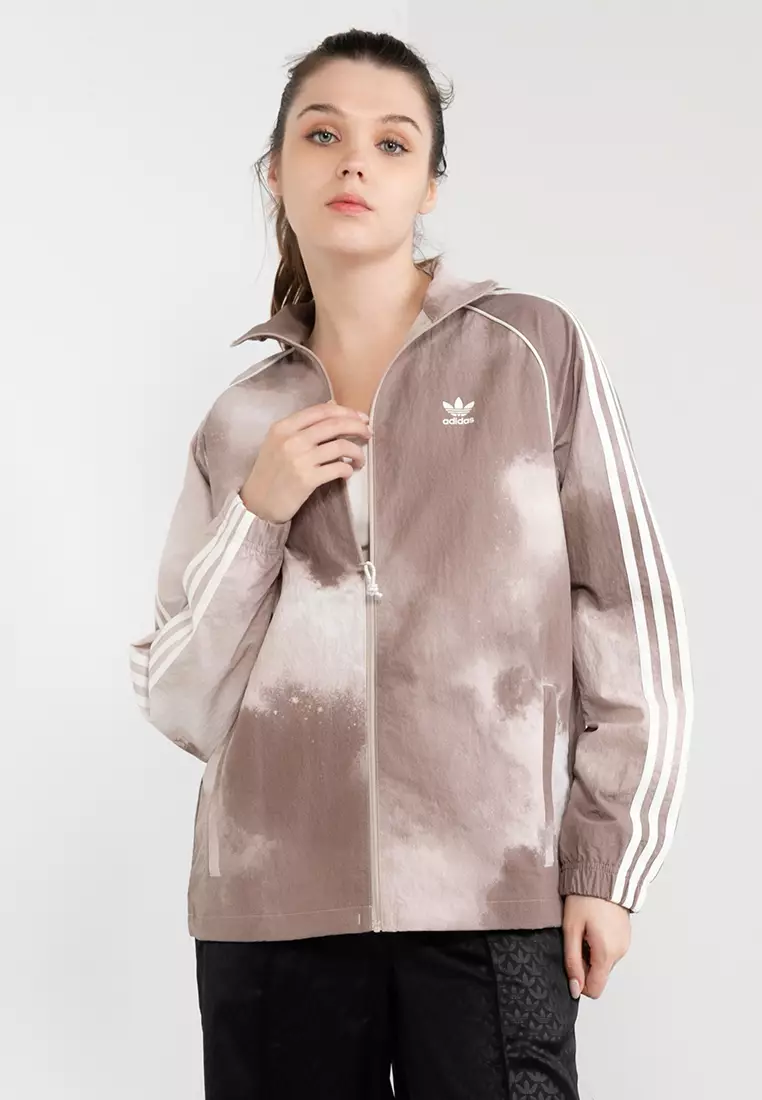 Half zip windbreaker discount adidas