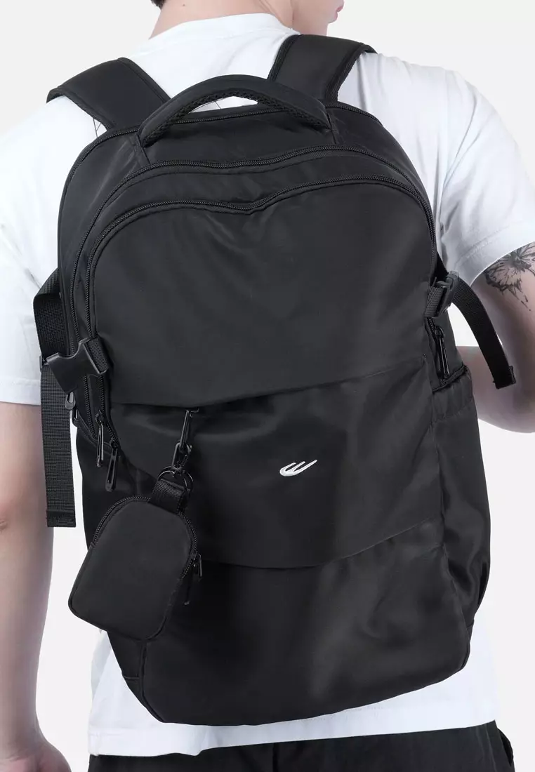 WBM Men's Travel Backpack 01