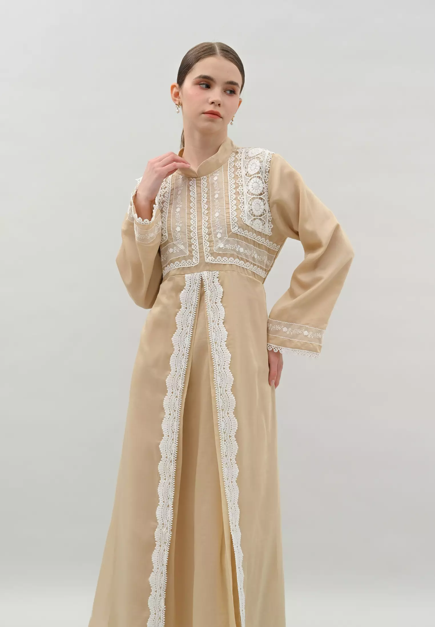 Liora Dress - Almond