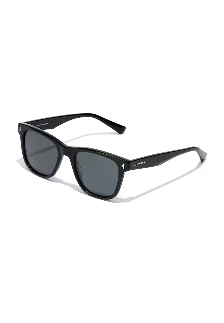 Buy Hawkers HAWKERS POLARIZED Black Dark TRACK Sunglasses for Men and  Women, Unisex. UV400 Protection. Official Product designed in Spain 2024  Online