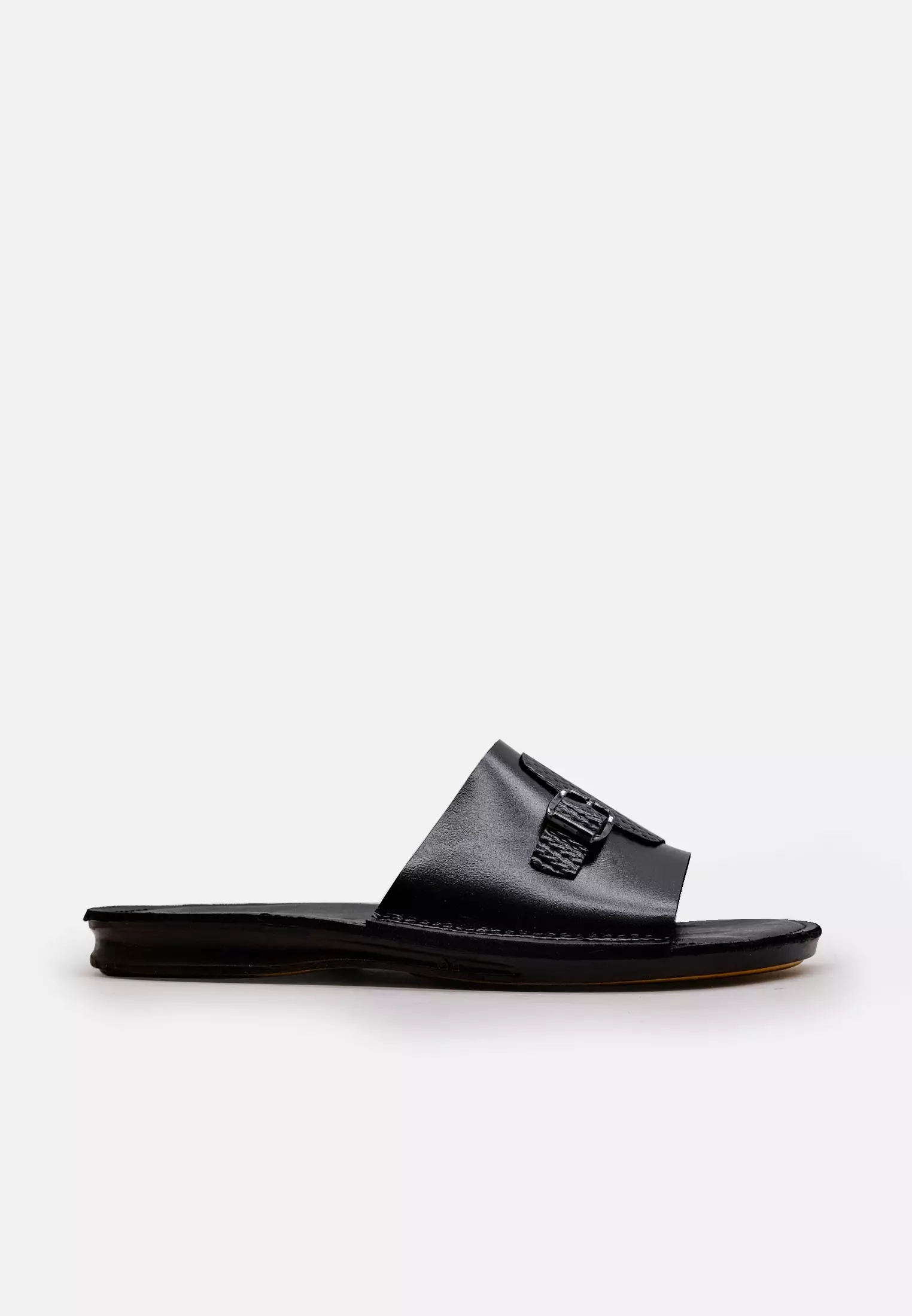 Mabel Sandal Pria Guinine Leather Anti Slip - Black
