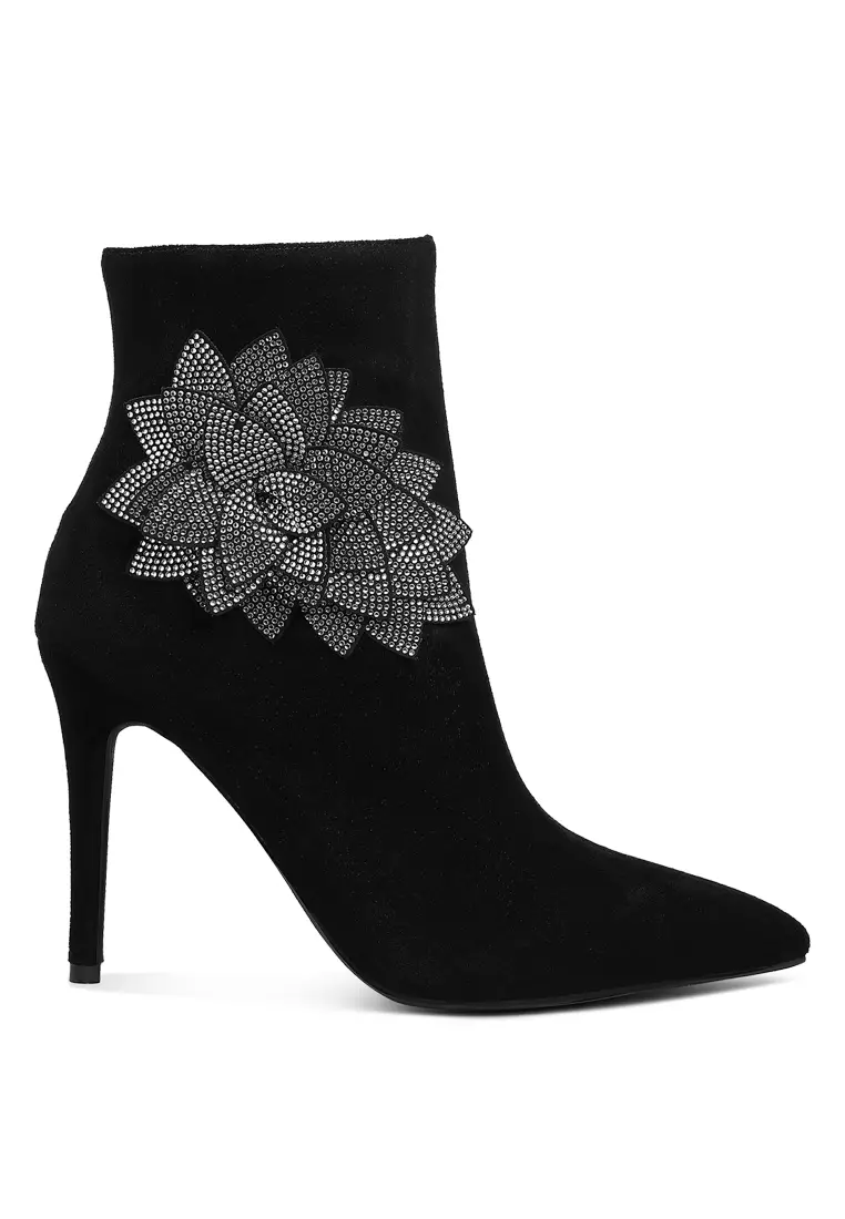 Discount on London Rag  shoes - SKU: Rhinestones Petal Detail Boots in Black