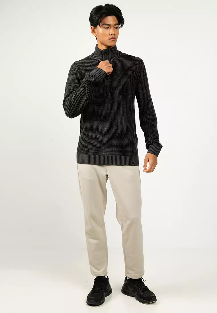 Ethan High Neck Pullover