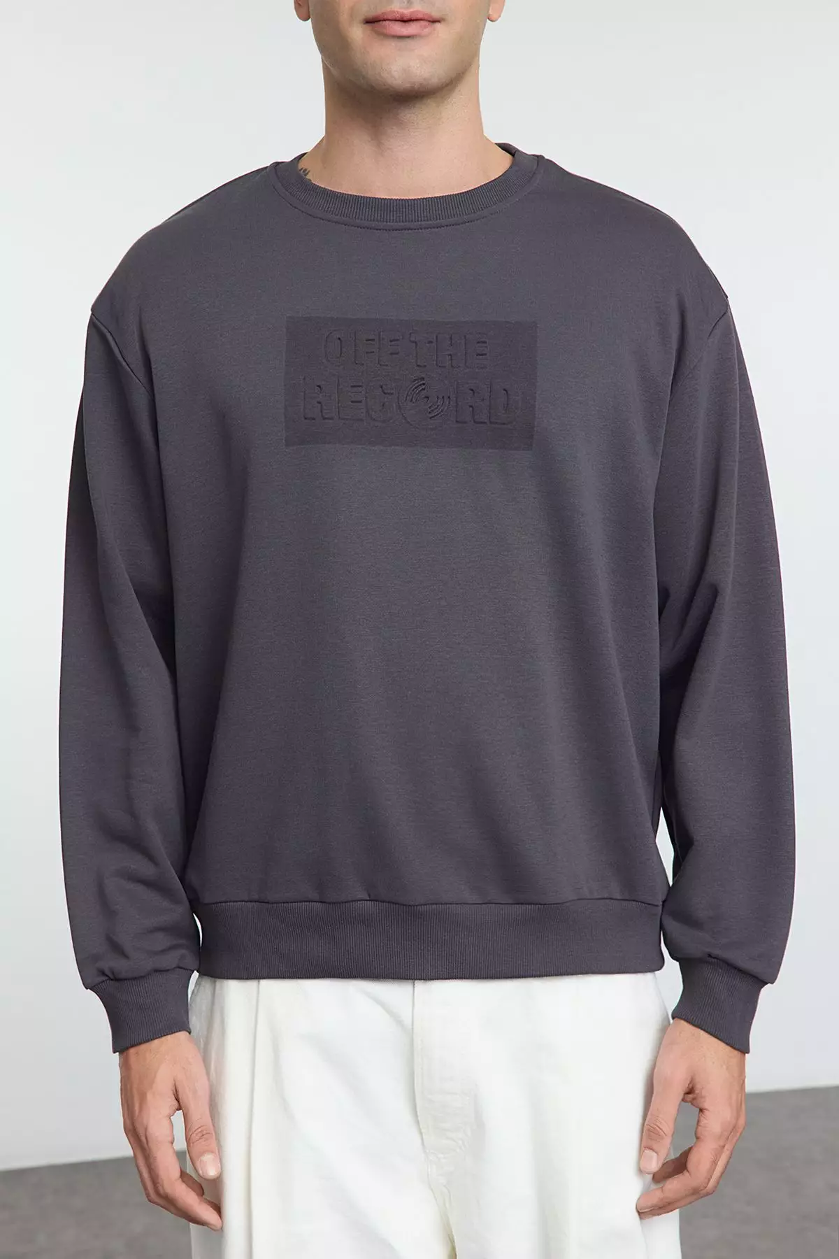 Anthracite Oversize/Wide Cut Embossed Text Printed Non-raised Sweatshirt TMNAW25SW00048