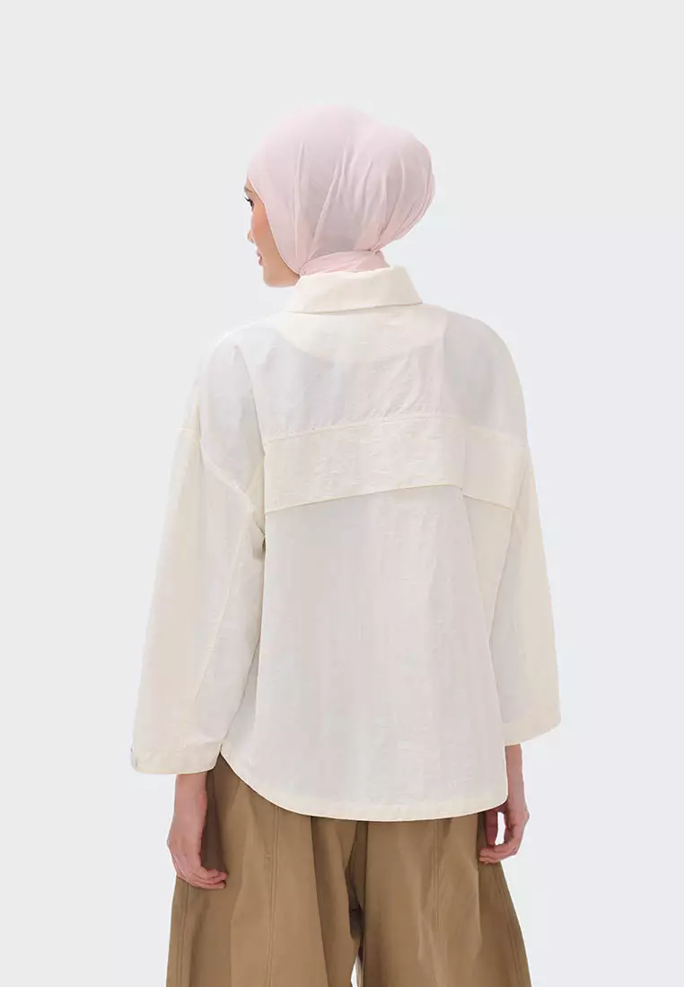 Ria Miranda Broken White Juhua Jacket