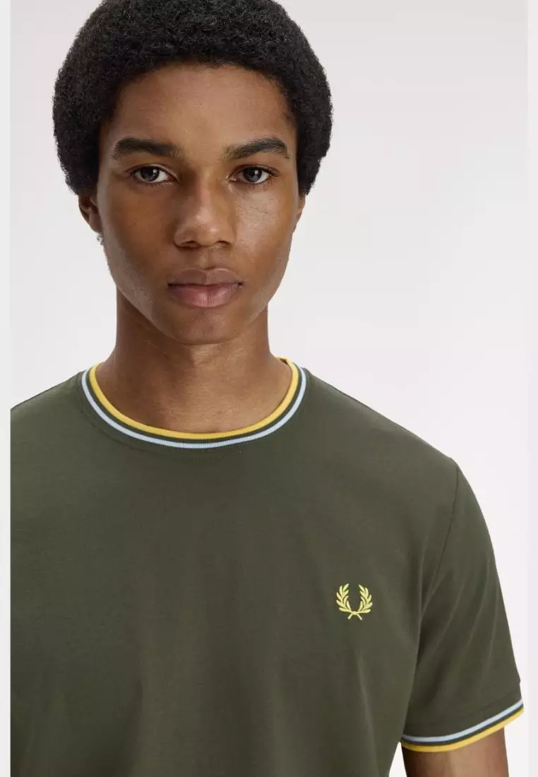 Fred Perry M1588 Twin Tipped T-Shirt (Hunting Green / Light Ice / Lemon Barley)