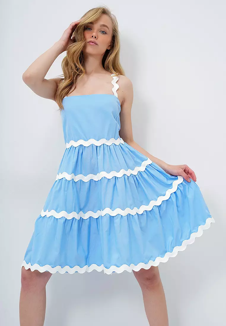 Buy Alacati Women's Blue Zigzag Stripe Detailed Hidden Zipper Poplin  Balloon Dress Alc-X14146 2026 Online | ZALORA