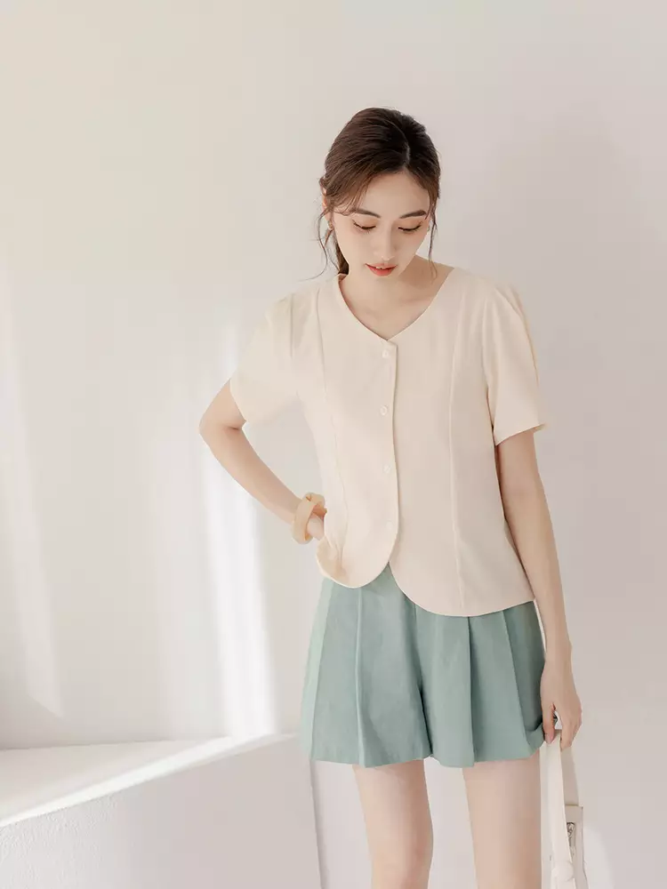 Cotton Solid Color Elastic Waist Pleated Shorts [BA7475]