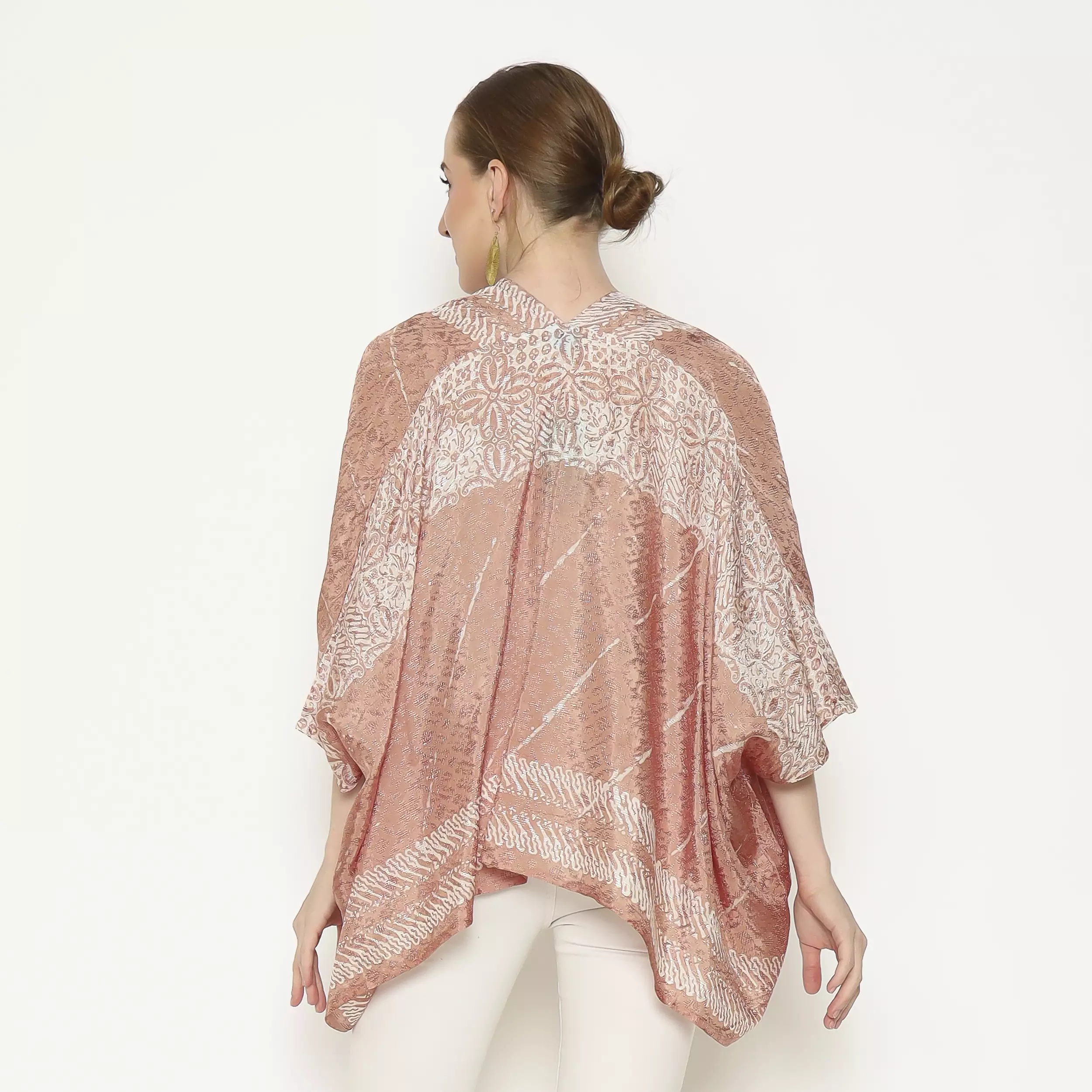 Rinjanie Batik - Bolero Kotak Unik - Outer Wanita - Batik Kekinian - Outer Batik Fashionable - Caramel Series