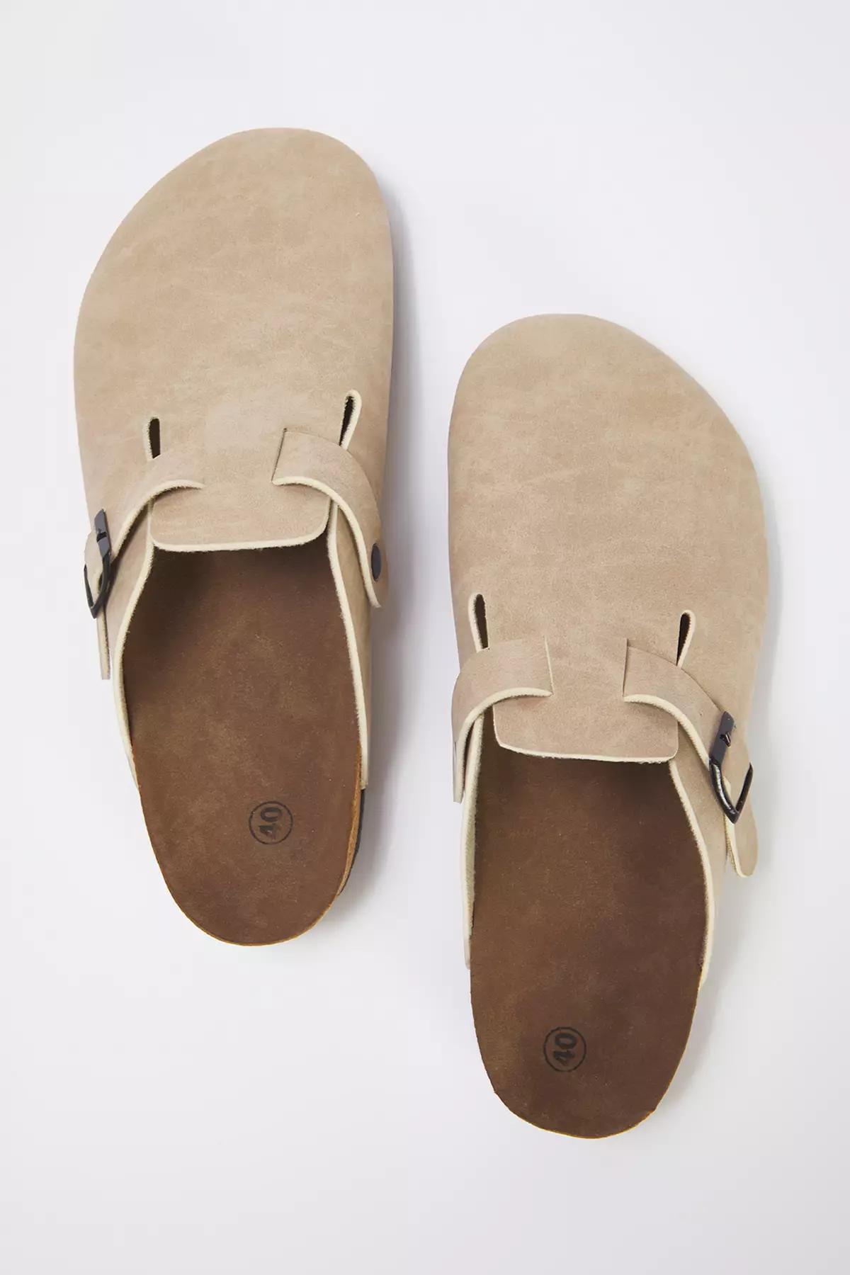 Beige Closed Front Buckle Men's Sabo Slippers Takss25Te00008