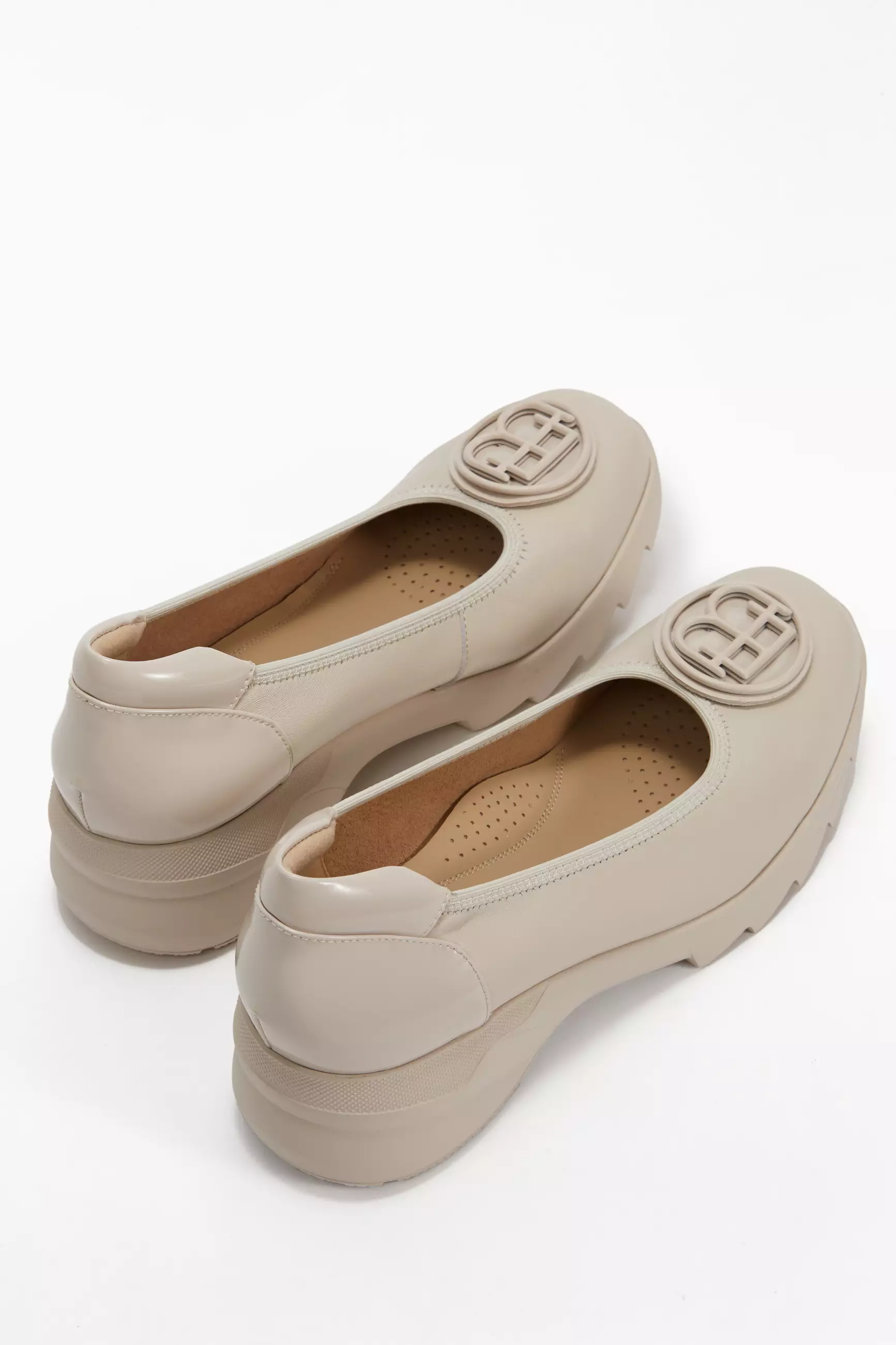EVERBEST ROXA (Almond) - Women's Heel Pumps