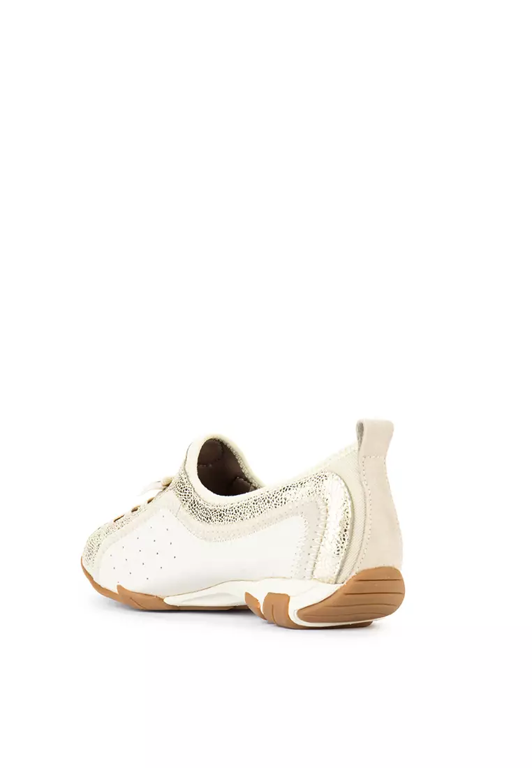 Ladies Casual - Qualify