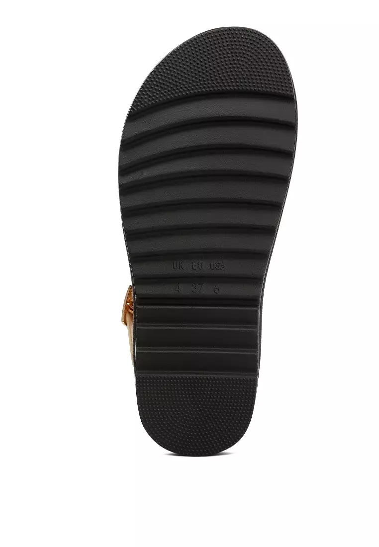 Pin Gesper Espadrille dalam warna Krem