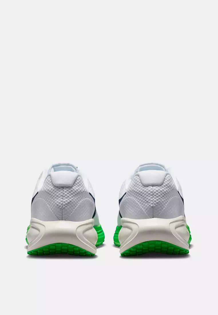 Revolution 8 Road Running Shoes (Wide)