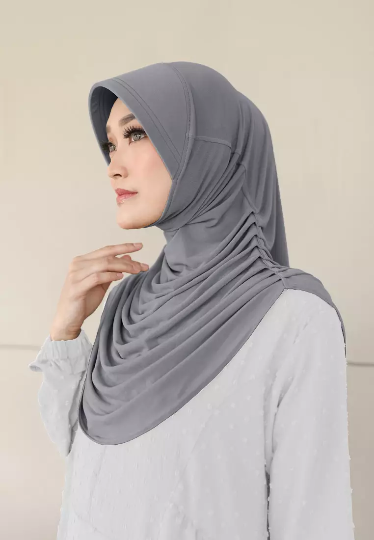 Zelena - Mahika Bergo | Hijab Instan Daily | Bergo Pad Kerut - Smoke Grey
