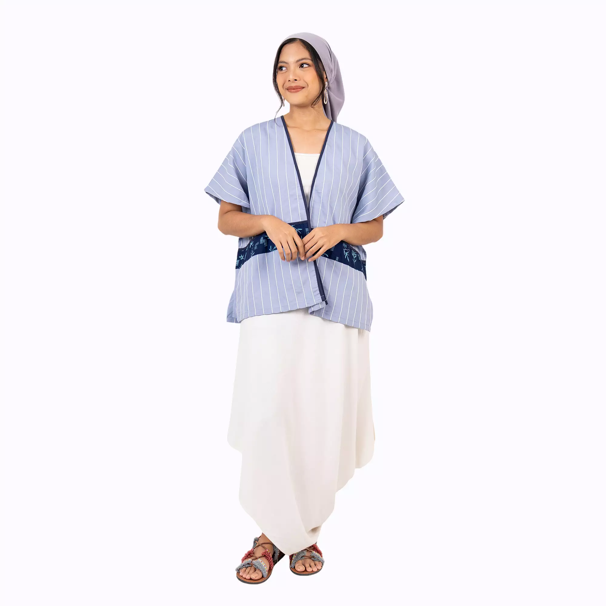 Blazer Outer Batik Wanita - Bhatara Batik Mischa - Atasan Batik Modern Lengan Pendek