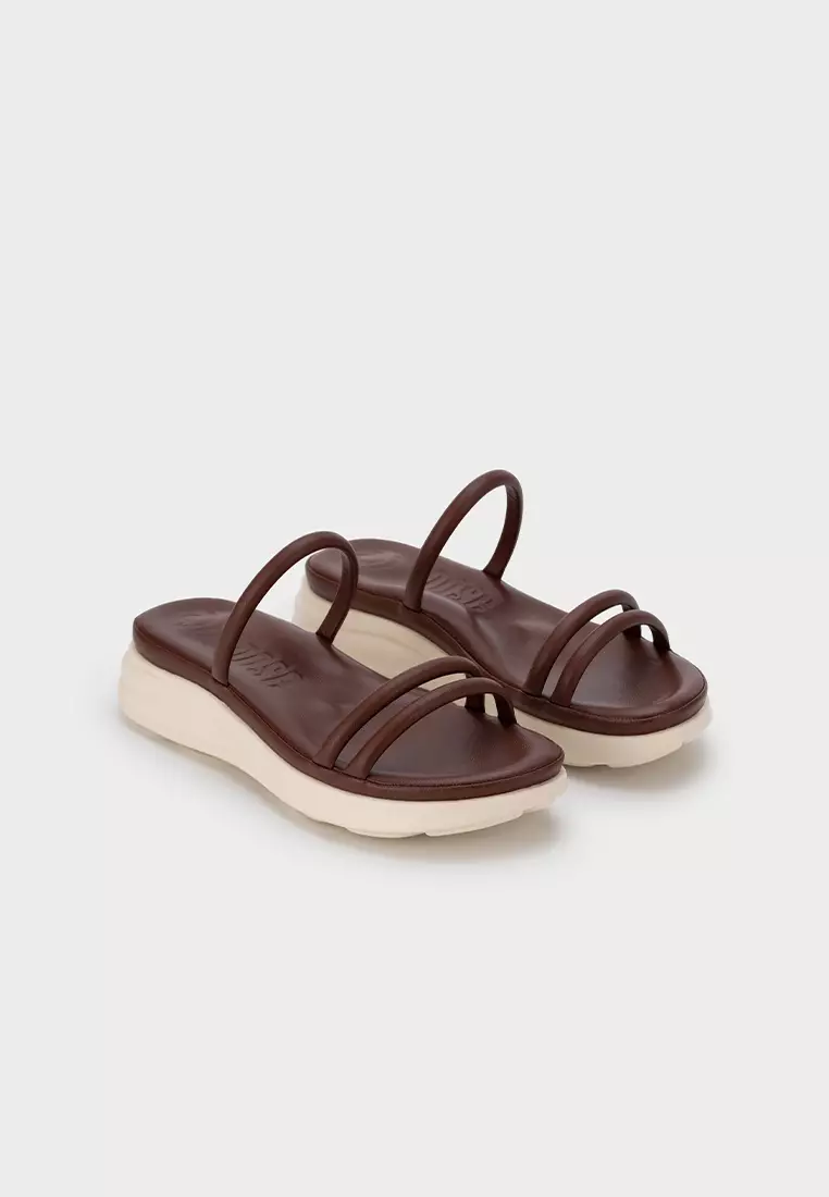 CHUNKY SPORTY STRAP PADDED PLATFORM SLIDE