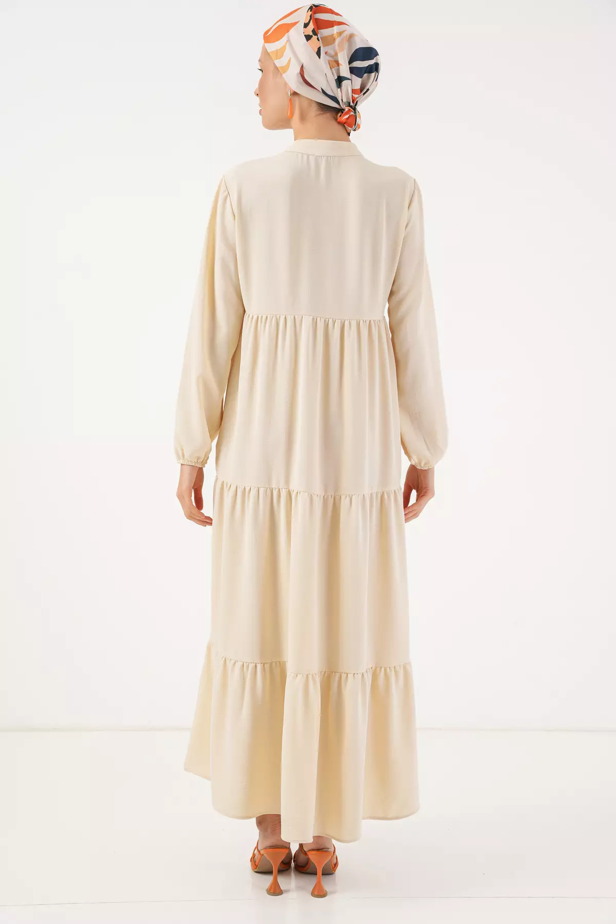 Modest Collar Lace-Up Dress