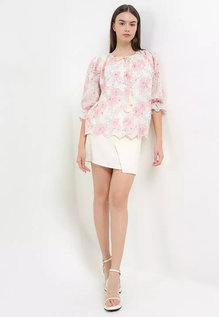 L/S Flo Print Emb Blouse W/ Tassels & Scallops Hem