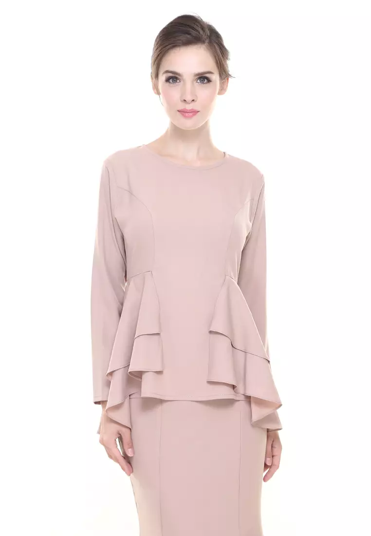Lora Peplum in Nude