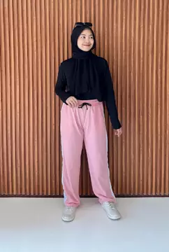 Pink Lis Putih