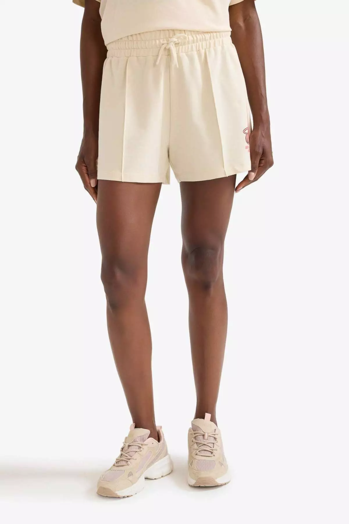 Defactofit Nba Miami Heat Standard Fit Short Leg Shorts E3834Ax25Sm