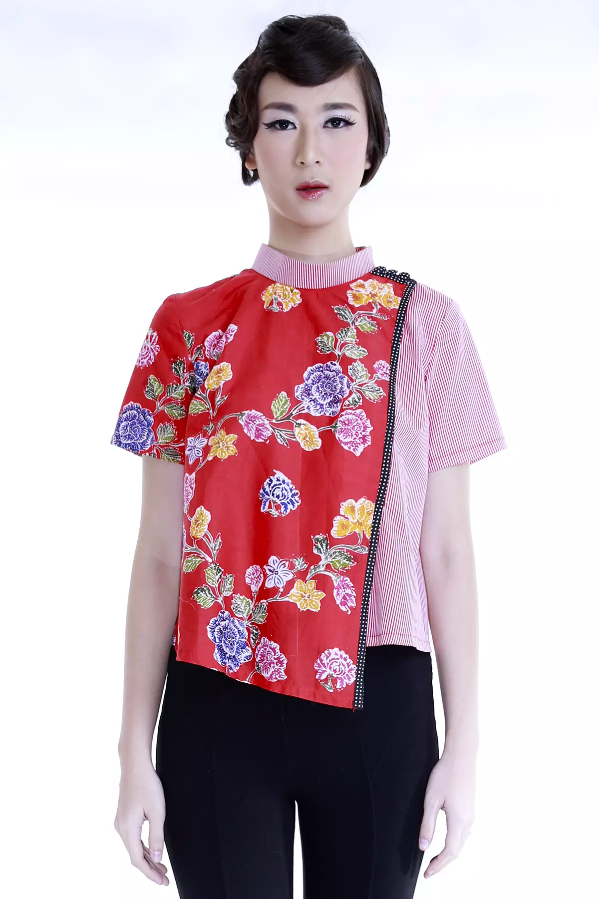 Sembrodo Mawar Merah Garis Blouse Batik
