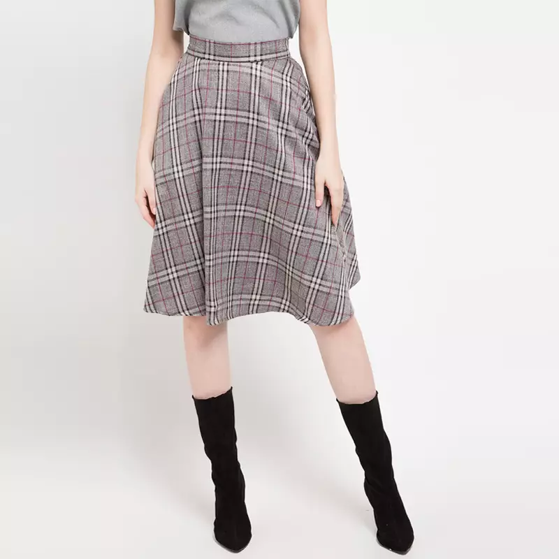 Hally Skirt In Dark Grey Chequered Print