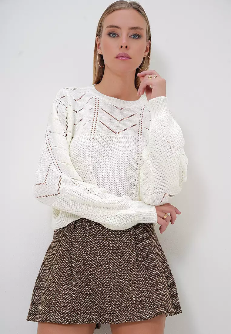 Crew Neck Openwork Knitted Sweater