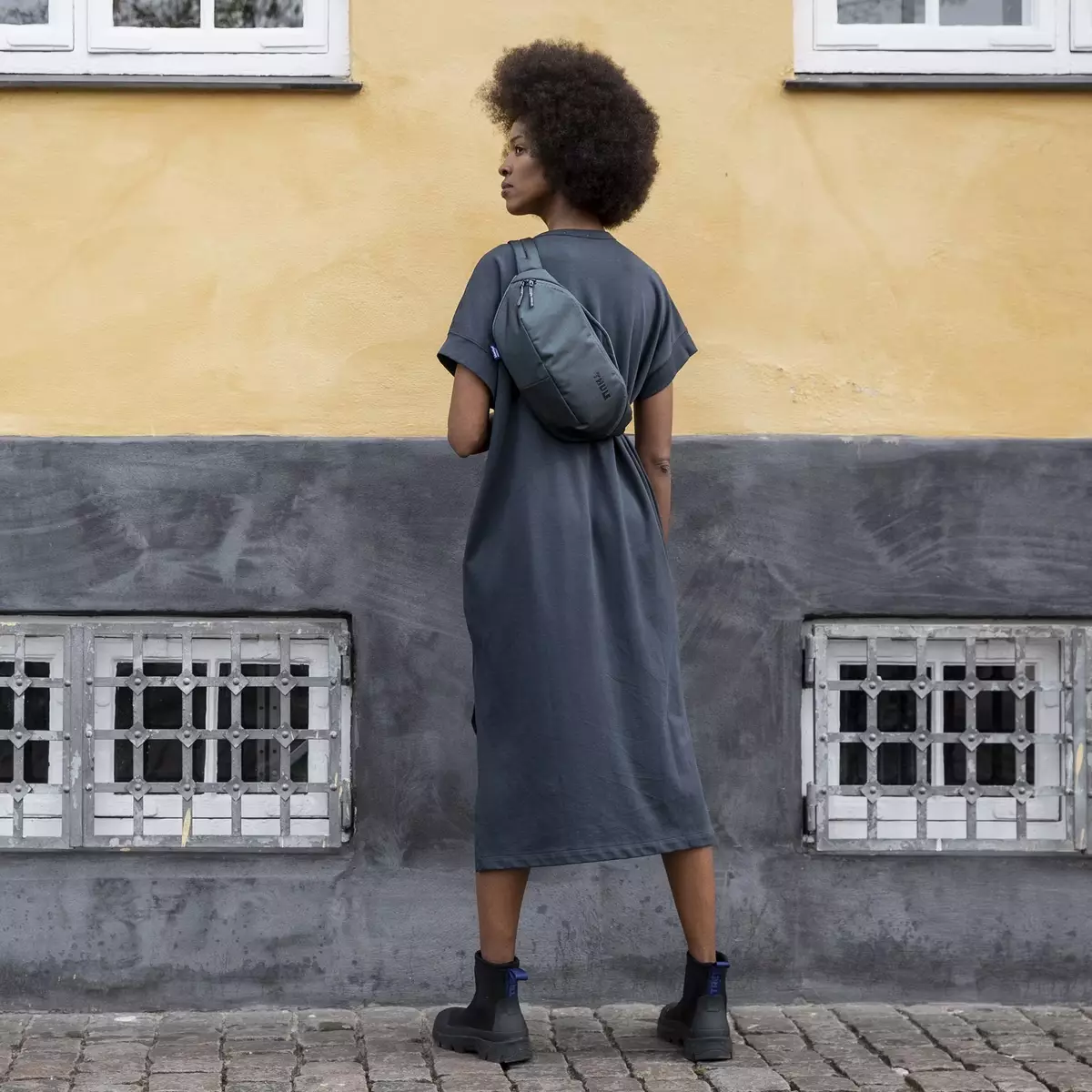 Thule Subterra 2 Sling Bag 3L TSS403 - Black