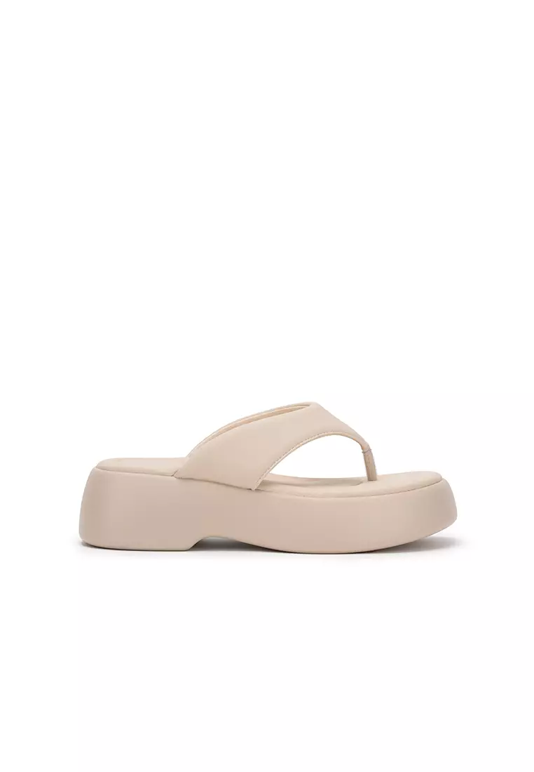 Discount on Nose  shoes - SKU: PADDED FLATFORM THONG