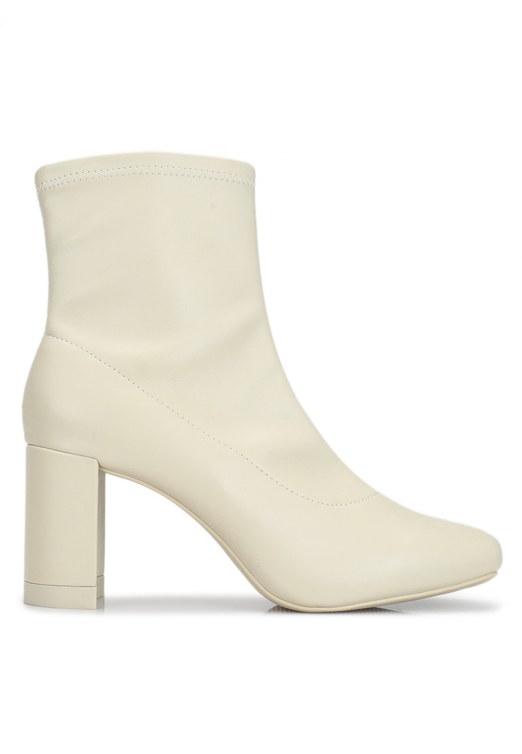 Stretch Heel Boots