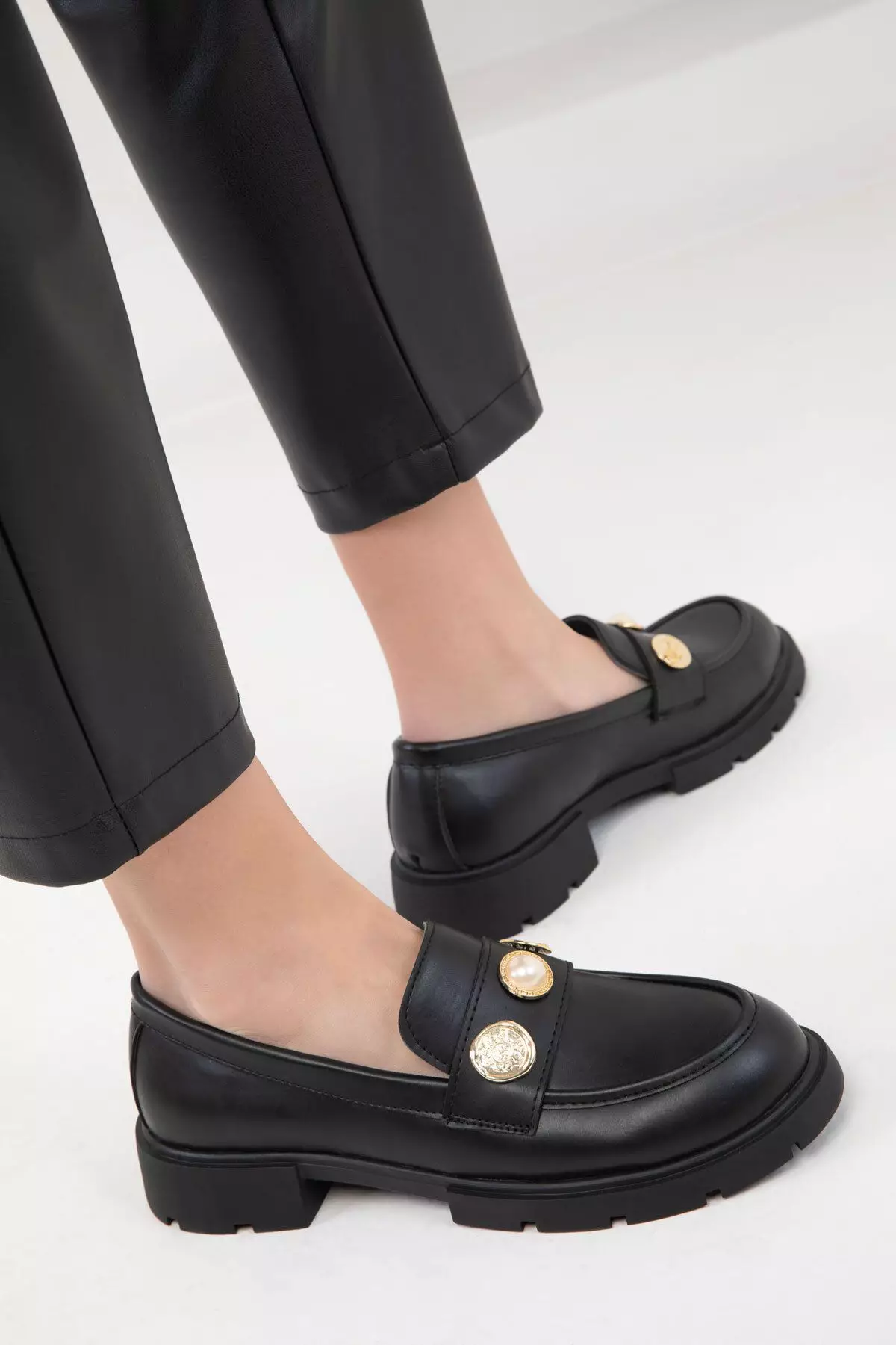 Discount on Soho  shoes - SKU: Embellished Loafers