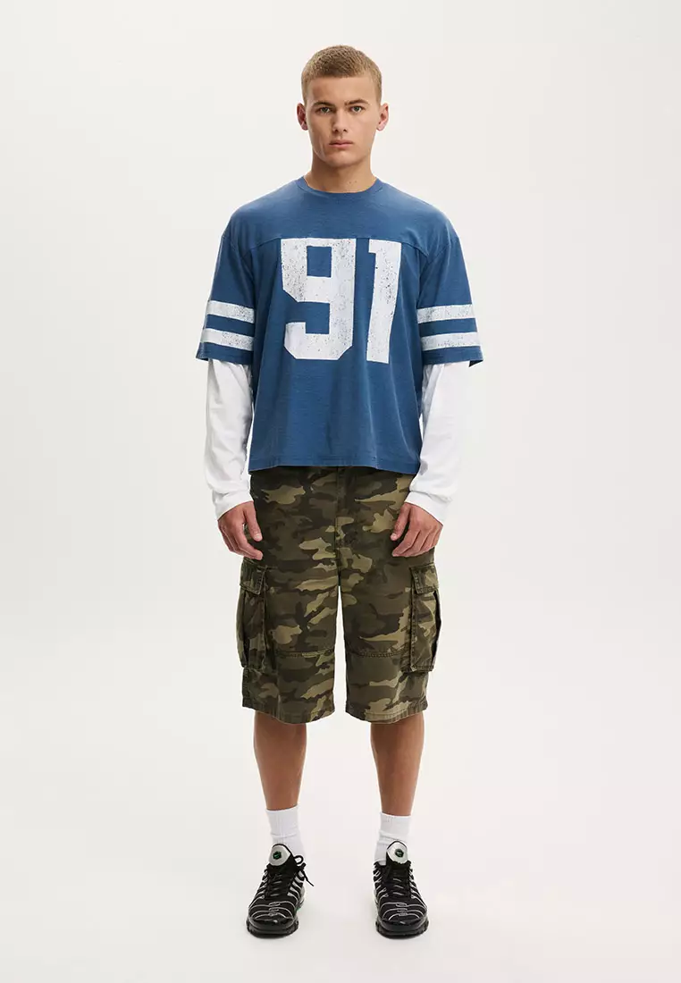 Cropped Fit Graphic T-Shirt