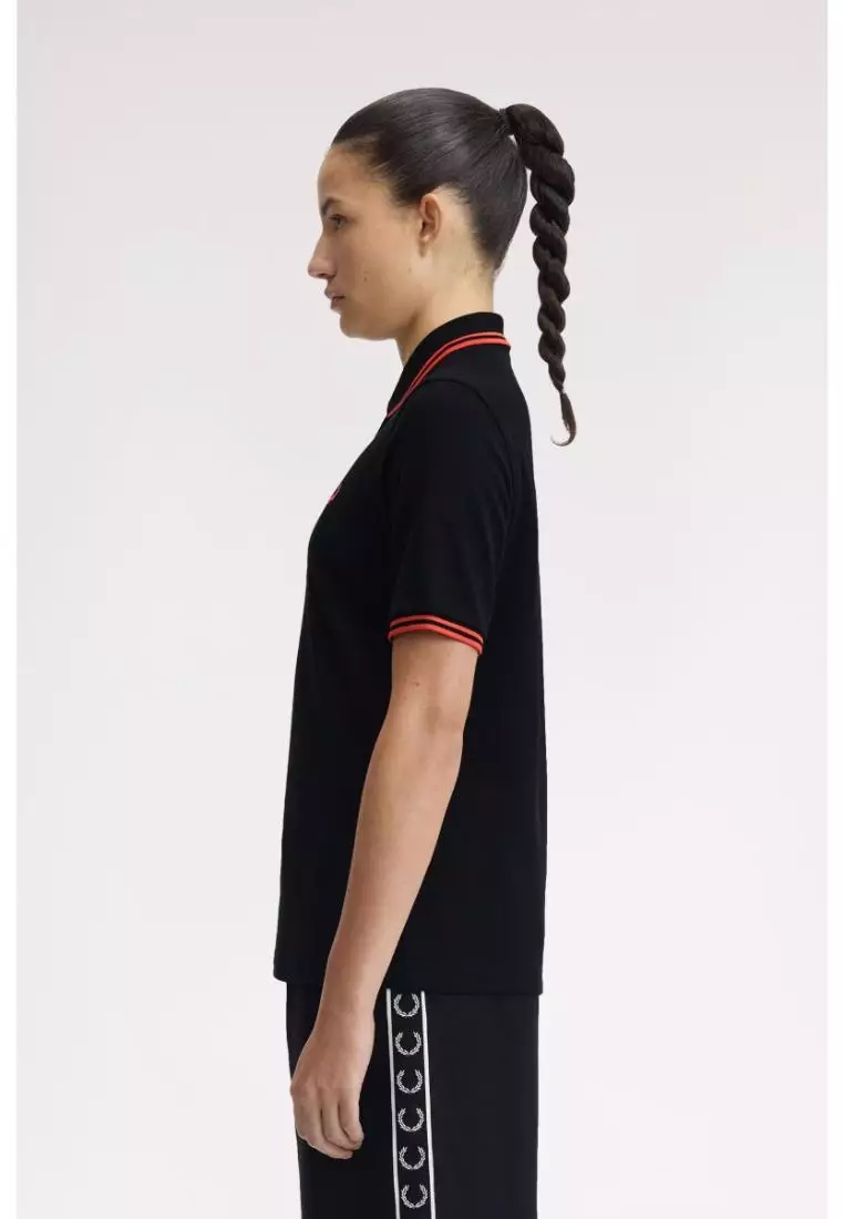 Fred Perry G3600 Twin Tipped Fred Perry Shirt (Black / Flamingo Tan)