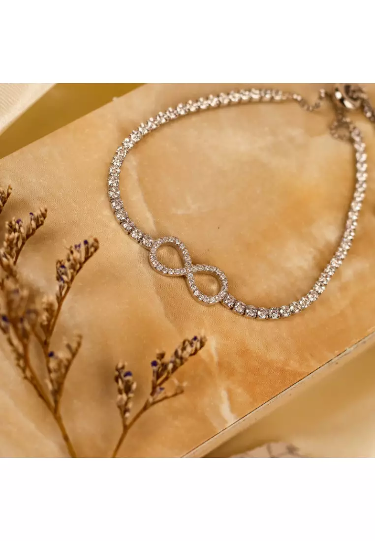 Millennia 2000 Infinity Cubic Zirconia Silver Adjustable Bracelet with 925 Sterling Silver