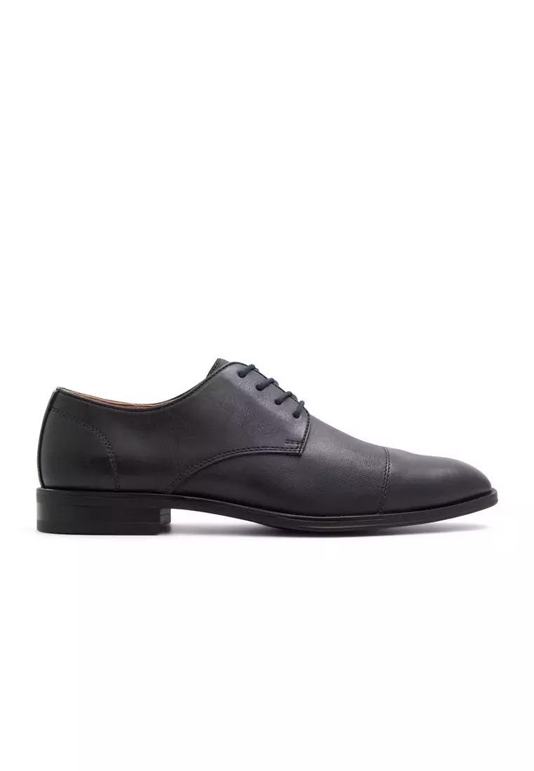 They call it spring shoes top