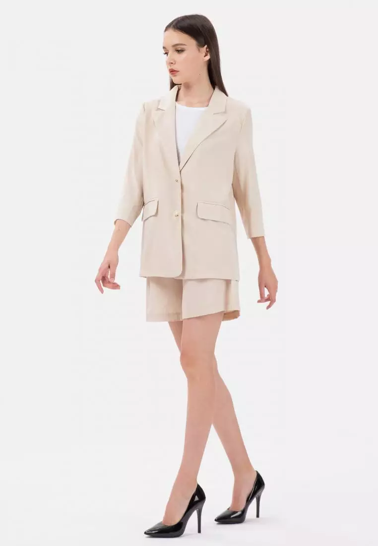 Mid Sleeve Blazer & Pants Suit in Cream
